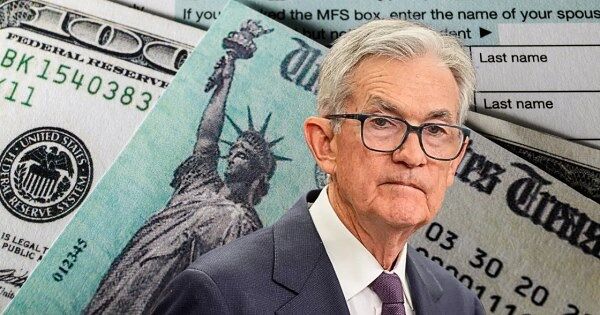 Fed âm thầm bơm gần 130 tỷ USD vào hệ thống - dấu hiệu của một cơn bão thanh khoản sắp ập đến?