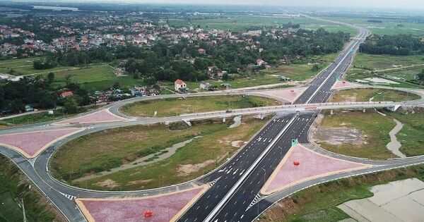 Lộ diện 'ông lớn' ngân hàng tham gia thu xếp 4,7 tỷ USD cho dự án đường sắt tốc độ cao Hà Nội - Quảng Ninh