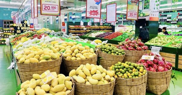 CPI 11 tháng tăng 3,29%, nhóm giao thông tăng mạnh