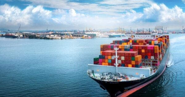 Kim ngạch xuất nhập khẩu hàng hóa 11 tháng đạt gần 840 tỷ USD