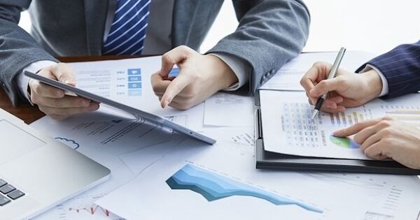 Kế hoạch 2026: Bất động sản dự báo nhảy vọt, doanh nghiệp 'họ' dầu khí tiếp tục thận trọng