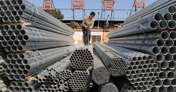 Xuất khẩu thép của Trung Quốc sang các nước sẽ khó khăn hơn vì thuế của ông Trump