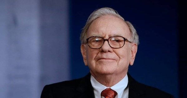 Biểu đồ lý giải vì sao Warren Buffett nhất quyết ôm tiền mặt, có phải lời cảnh báo cho NĐT?