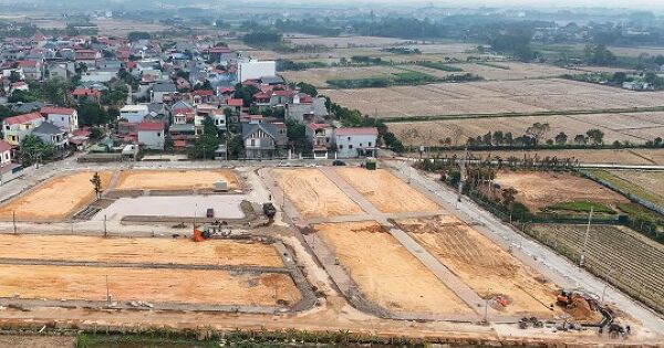 Hà Nội đấu giá lại loạt đất từng được 'trả 30 tỷ đồng một m2'