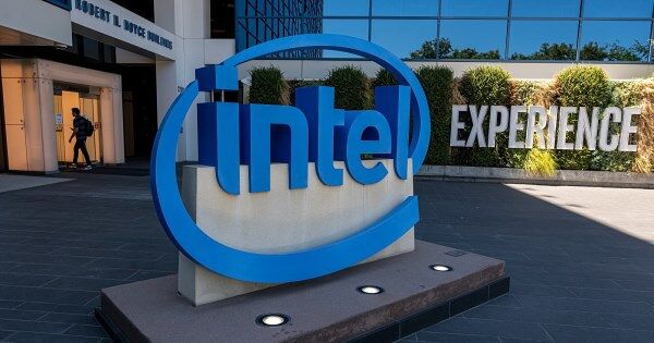 Gã khổng lồ chip Intel của Mỹ đứng trước nguy cơ bị chia tách