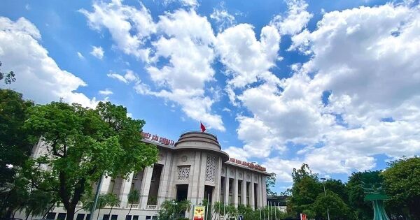NHNN dứt chuỗi 6 phiên hút ròng liên tiếp