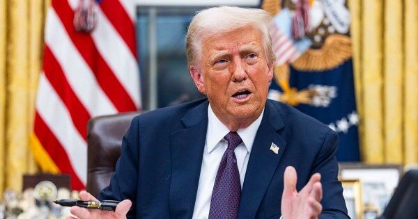 Ông Trump sắp áp thuế quan đối ứng, cảnh báo ảnh hưởng đến 'tất cả mọi người'