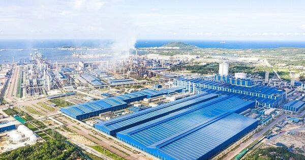 Hòa Phát muốn triển khai ngay dự án sản xuất đường ray cao tốc tại Quảng Ngãi