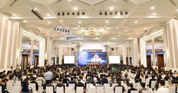 Hàng vạn cổ đông sắp hội tụ về đại hội Hòa Phát, Masan, MWG, BSR trong tháng 4