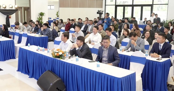 ĐHĐCĐ Kinh Bắc: Vừa cho thuê gần 31 ha tại Bắc Ninh theo chỉ định của Apple; lãnh đạo mong cổ đông thông cảm, tôn trọng và hợp tác trong vui vẻ