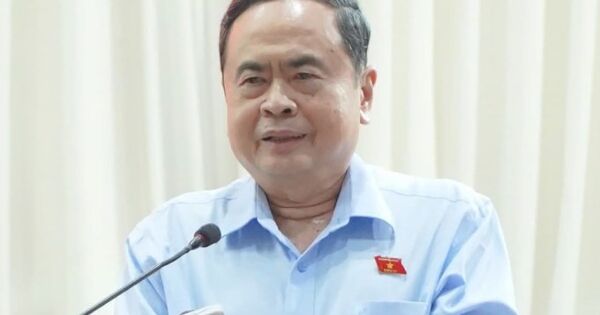 Chủ tịch Quốc hội: Không được lãng phí trụ sở khi sáp nhập