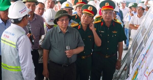 Thủ tướng: Cao tốc Cần Thơ - Cà Mau hoàn thành chậm nhất ngày 19/12