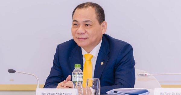 [LIVE] ĐHĐCĐ Vingroup: Mục tiêu lãi 10.000 tỷ đồng, tiếp tục không chia cổ tức