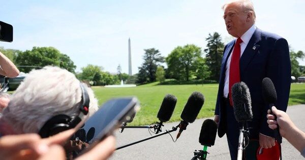 Tổng thống Trump hé lộ quốc gia đầu tiên sẽ ký thoả thuận với Mỹ