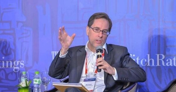 Chuyên gia VinaCapital: 'Việt Nam cần khẩn trương nhập khẩu hàng hóa nhiều hơn từ Mỹ'
