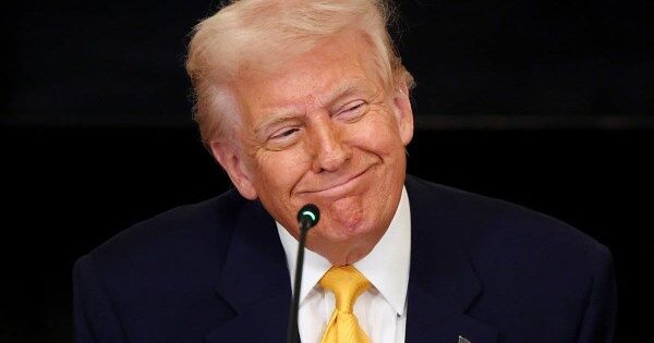 Quan điểm của ông Trump ảnh hưởng thế nào đến thị trường blockchain?