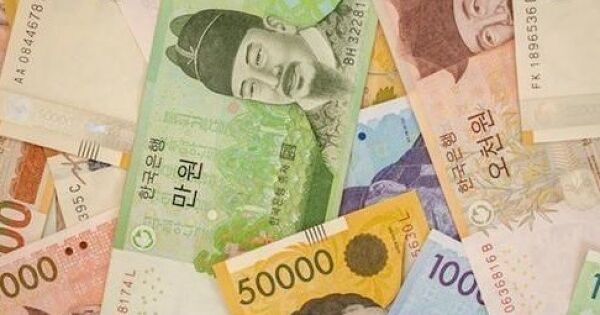 Hàn Quốc: Tiền mặt 'thất thế' trong thanh toán