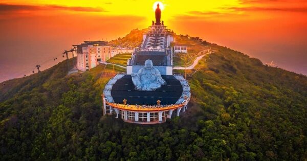 Sun Group tiếp tục có lãi