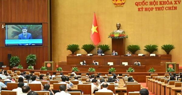 Rút ngắn ba tháng nhiệm kỳ Quốc hội khóa 15