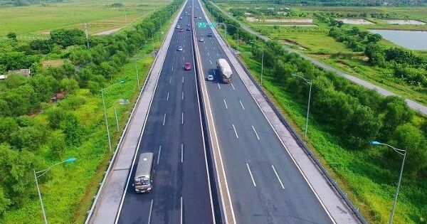 Trượt thầu cao tốc dù bỏ giá rẻ nhất, Tập đoàn Sơn Hải nghi có dấu hiệu bất thường