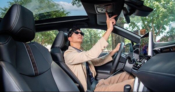 Corolla Cross chinh phục khách hàng tại sự kiện lái thử Cross Line Up 2025