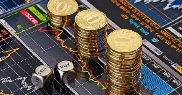 Thị trường tiền tệ tháng 4: NHNN quay đầu hút ròng vào cuối tháng, áp lực tỷ giá giảm bớt