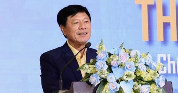 Chủ tịch Hoàng Quân tiếp tục muốn mua 25 triệu cổ phiếu HQC, nâng sở hữu lên gần 9%