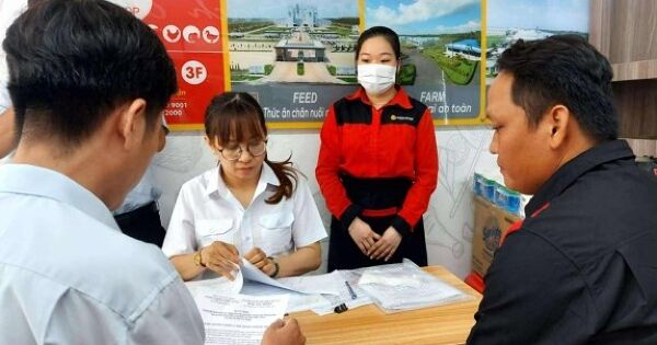 Cửa hàng kinh doanh thịt heo C.P. ở Sóc Trăng bị kiểm tra