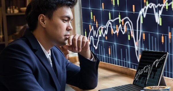 Khối ngoại trở lại bán ròng gần 240 tỷ đồng, tiêu điểm HPG, CTG, GEX