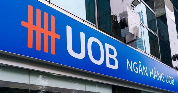 UOB: VND sẽ bắt đầu phục hồi từ quý IV/2025, NHNN có thể giảm lãi suất nếu Fed cũng cắt giảm