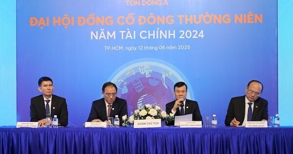 ĐHĐCĐ Tôn Đông Á: Đã ngừng xuất hàng sang Mỹ, dừng mua HRC Trung Quốc, ước lãi 120 tỷ sau nửa năm