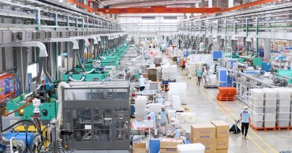 Tập đoàn Thái Lan nắm 100% vốn Nhựa Duy Tân
