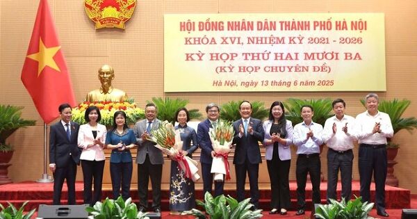 Hà Nội có tân Phó Chủ tịch HĐND và Phó Chủ tịch UBND thành phố