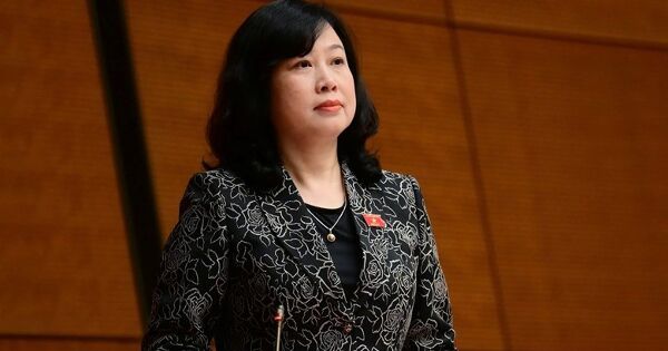 Bộ trưởng Bộ Y tế: 'Thuốc giả vẫn xuất hiện trên thị trường nhưng không bán trong bệnh viện'