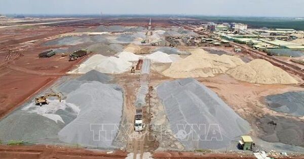 Phấn đấu hoàn thành sân bay Long Thành giai đoạn 1 theo đúng tiến độ