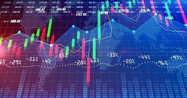 Thanh khoản quay lại mốc 1 tỷ USD, VN-Index lên đỉnh 3 năm nhờ lực kéo từ nhóm Vingroup