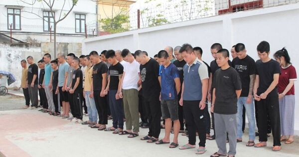 Gần 100 người thuộc băng tội phạm lừa đảo hơn 2.000 tỷ đồng bị bắt