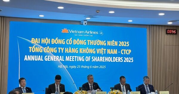 ĐHĐCĐ Vietnam Airlines: Lo ngại xung đột tại Trung Đông ảnh hưởng đến giá nhiên liệu bay