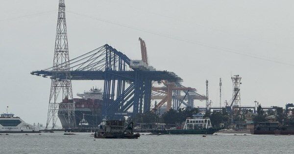 Chi phí logistics ẩn bào mòn sức cạnh tranh của doanh nghiệp Việt