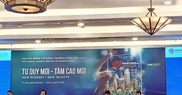 [LIVE] ĐHĐCĐ Phát Đạt: Đã có quỹ đất hơn 100 ha sẵn sàng kinh doanh, hé lộ về thị trường mục tiêu sắp tới