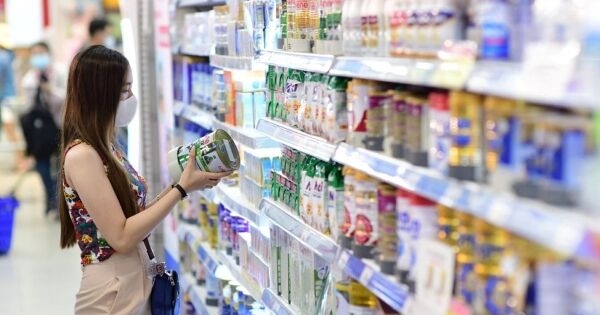 Tăng trưởng GDP, tín dụng cao nhưng vì sao sức mua của người dân không tăng mạnh?