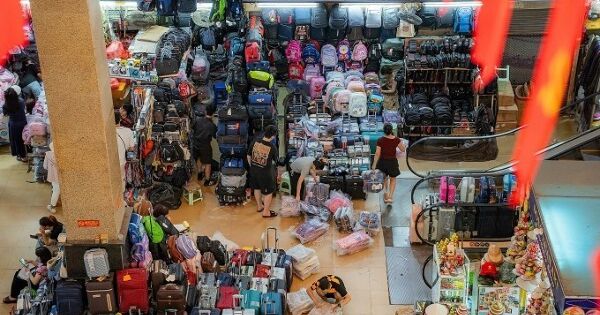 Đề xuất lộ trình chuyển đổi từ thuế khoán sang kê khai với hộ kinh doanh