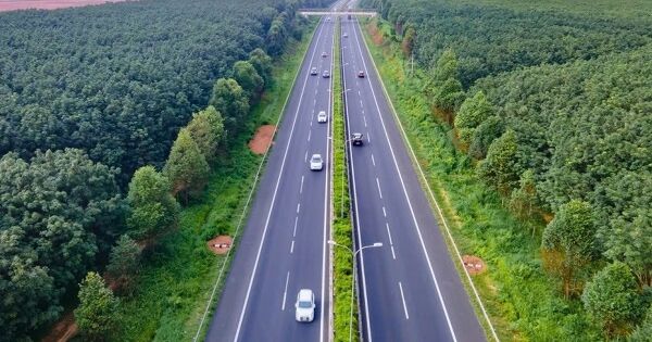 Bộ Tài chính nói gì về dự án mà 'Sơn Hải trượt thầu'?