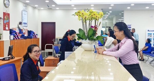 Một ngân hàng tư nhân lớn thông báo đóng cửa 5 PGD