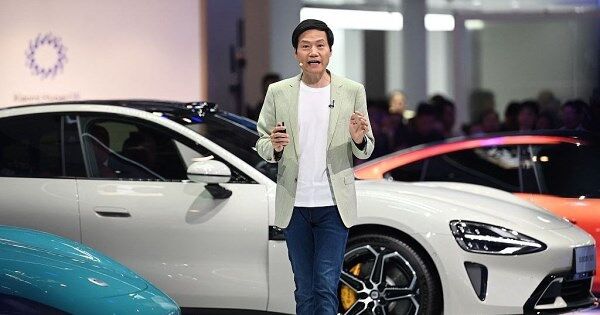 Bán online 200.000 xe điện trong 3 phút, Xiaomi cho thấy bán ô tô cũng dễ như bán điện thoại