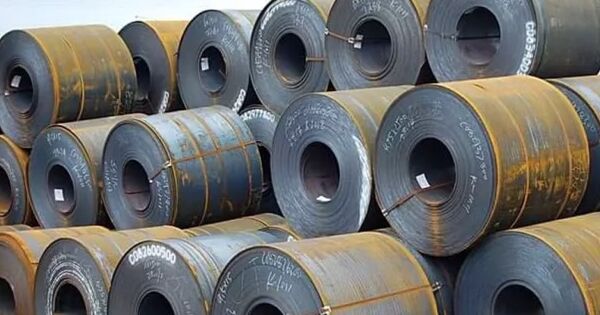 Giá thép tại Nhật Bản chạm đáy 4 năm vì hàng giá rẻ Trung Quốc tràn vào