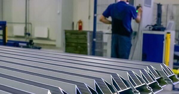 Cơ hội nào cho thép Việt Nam trước quy định mới của Canada?