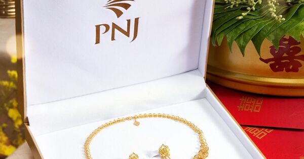 Lợi nhuận PNJ tăng trở lại, tồn kho kỷ lục hơn 13.700 tỷ đồng
