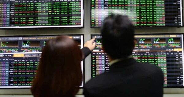 Bảng điện VNDirect hiển thị sai mức tăng của VN-Index