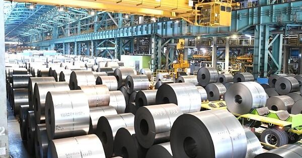 Mỹ và EU thành lập liên minh để ứng phó sản lượng thép dư thừa từ Trung Quốc